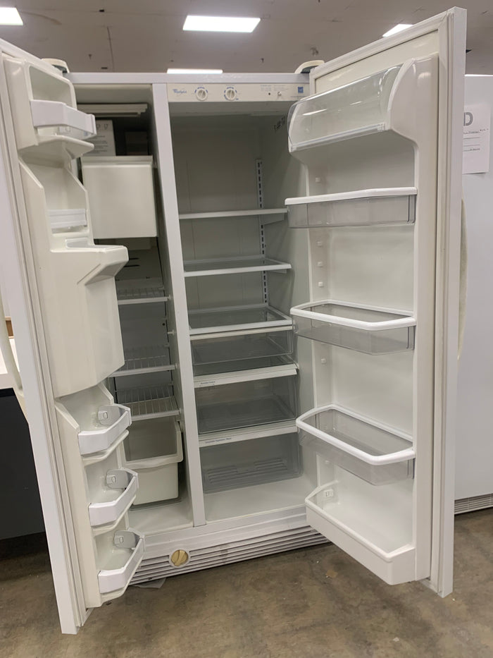 Whirlpool White Fridge With Ice Dispenser