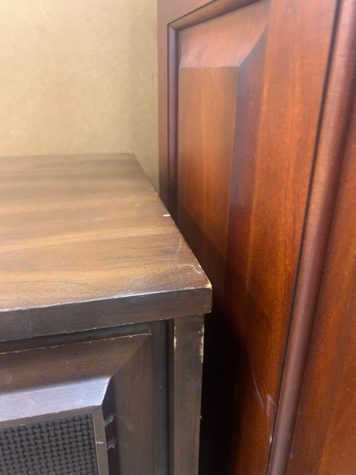 Wicker Face 2 Drawer Nightstand