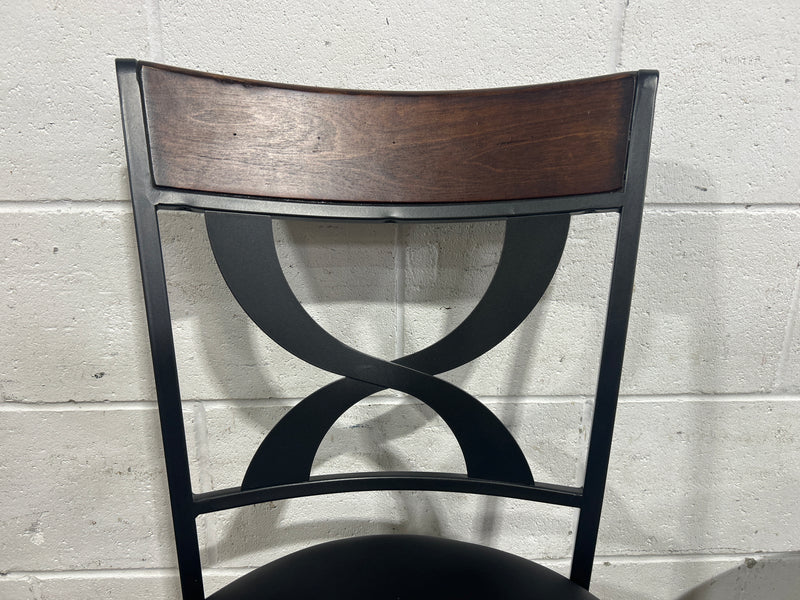 Murj Bar Stool - A Set of Two