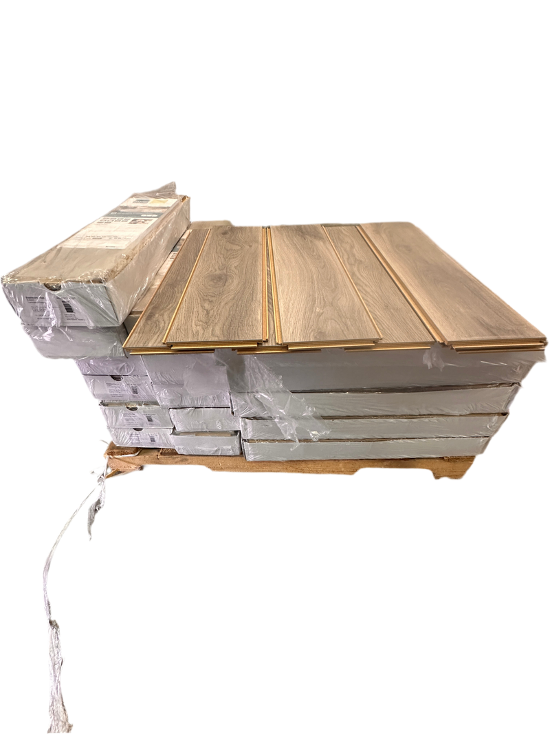 Steelworks Oak Laminate LOT