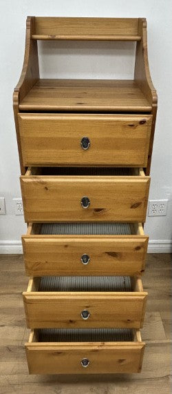 Wooden 5 Drawer Dresser