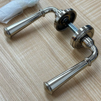 Dummy Door Levers in Polished Chrome, 1001NEBETRUS14