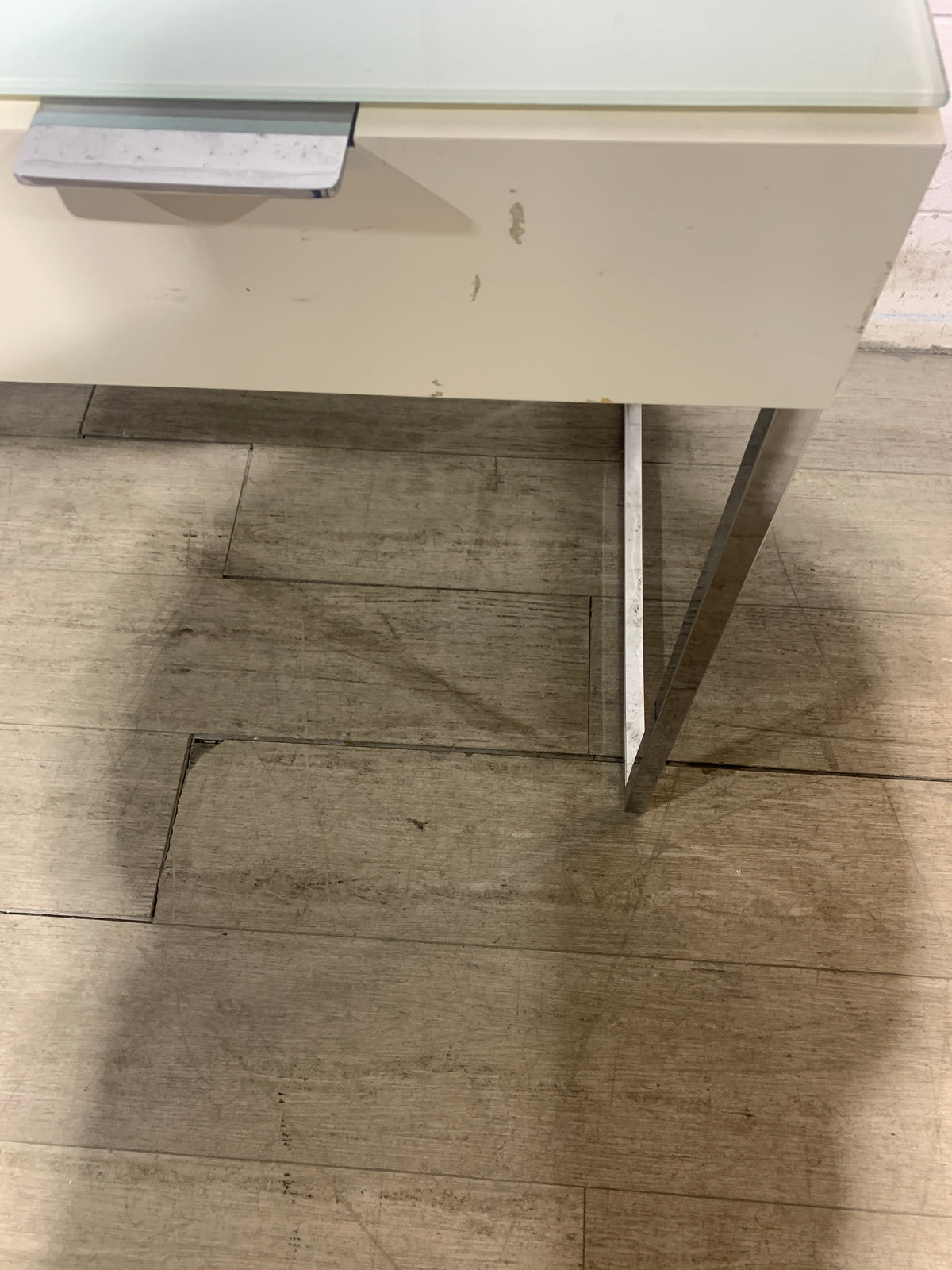 Frosted Glasstop Desk