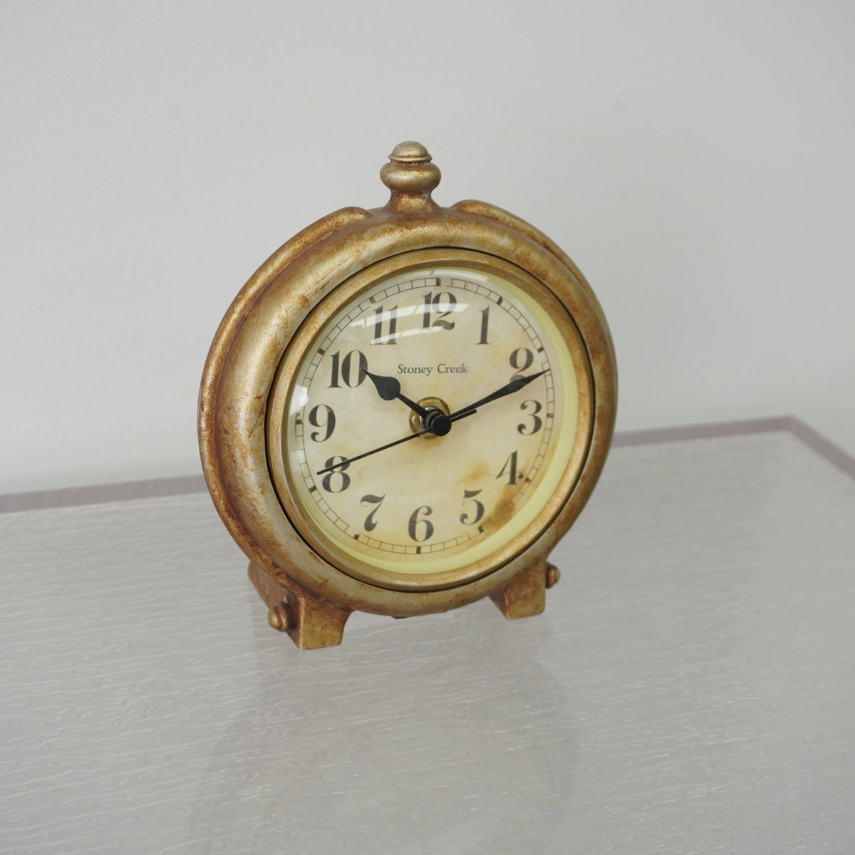 5.75-inch W Vintage Style Metal Table Clock