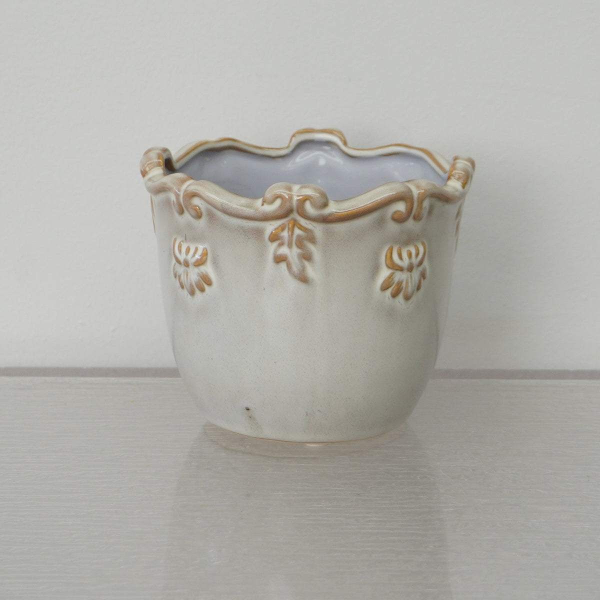 5-inch W Floral Ceramic Small Planter in Light Purple