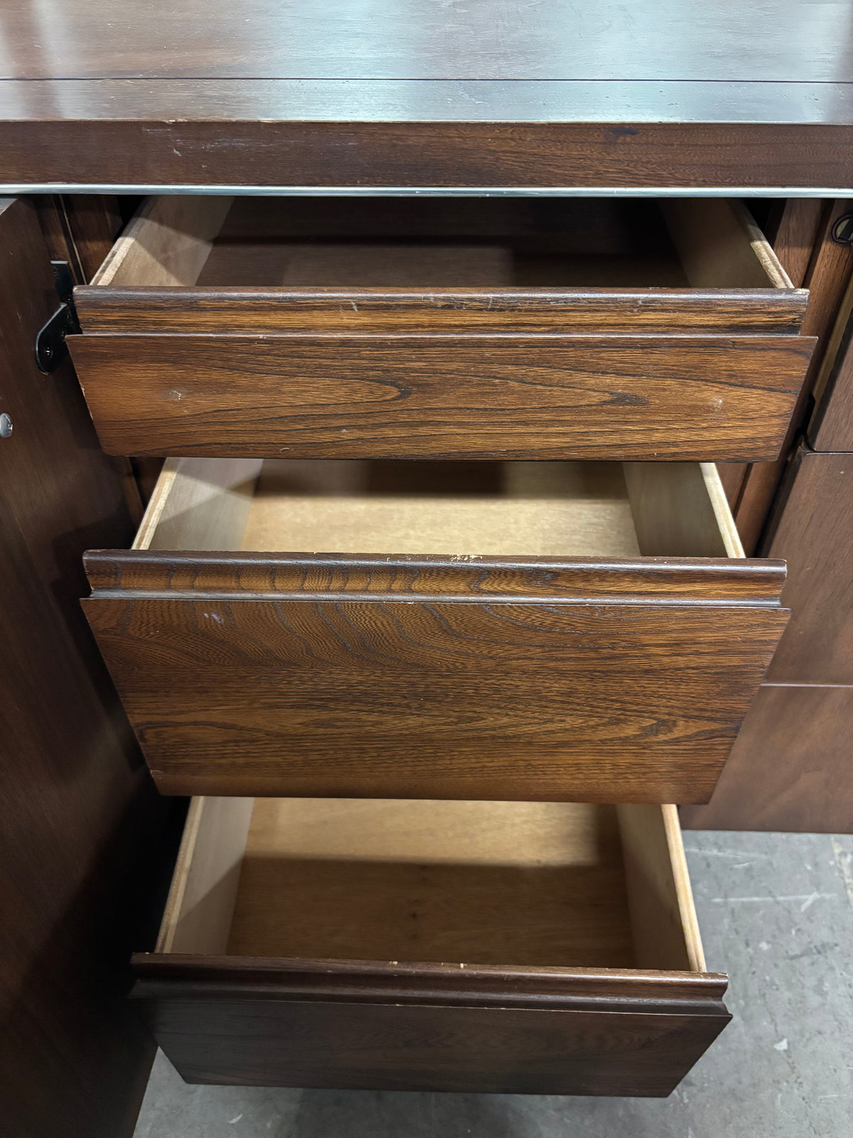 Faux Rosewood 9 Drawer Chest