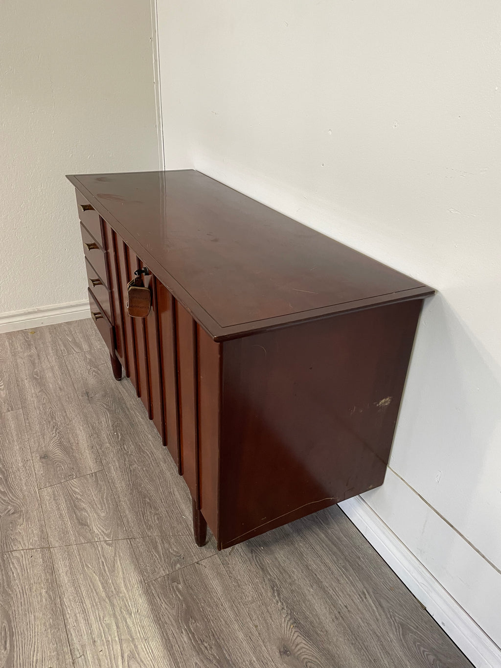 Honderich Cedar Chest