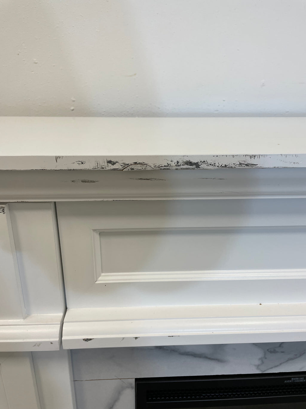 White Electric Fireplace With Mantel