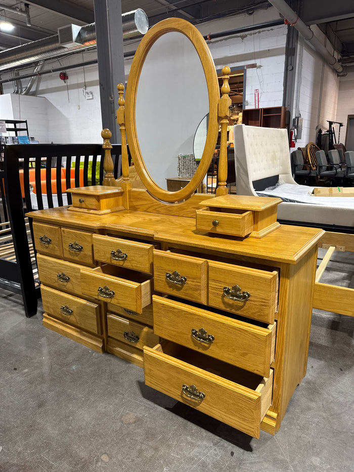 Shaughnessy Dresser with Mirror