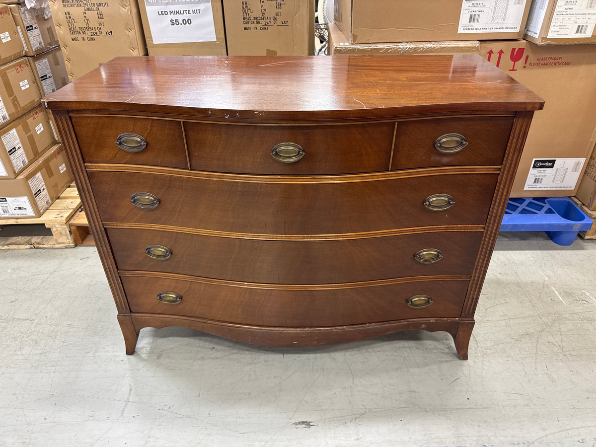 vintage federal-style mahogany bowfront chest of drawers