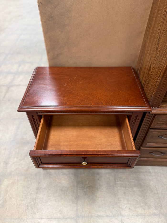 Traditional 3-Drawer Brown Nightstand