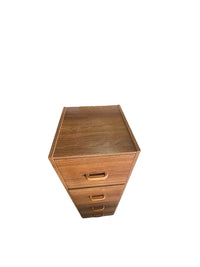 4-Drawer Veneer Dresser