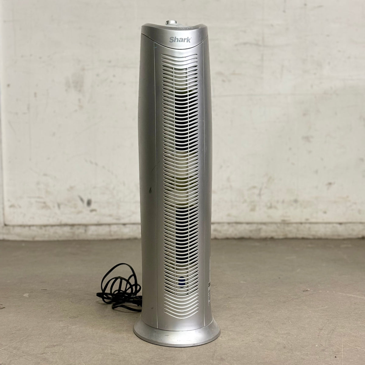 Shark Electrostatic Air Purifier/Cleaner in Silver, 28"H