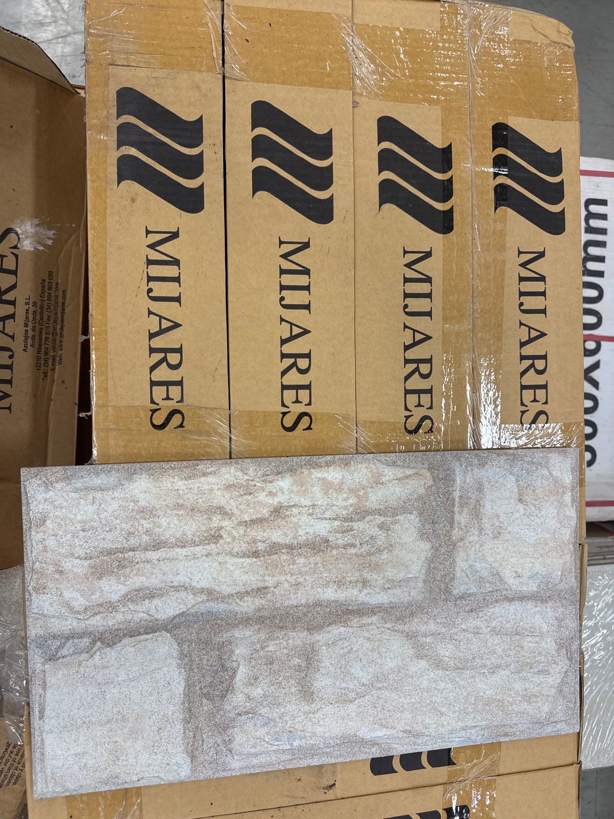Galia Marfil Tile 18-5/8x10-3/8 inches