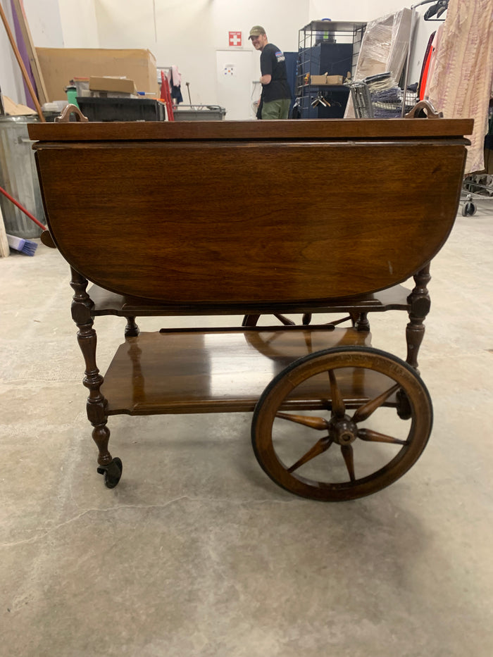 Rolling Teacart With Removable Glass Tray