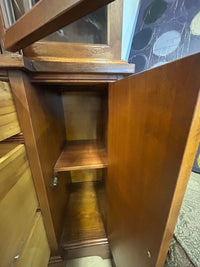 Traditional China Hutch