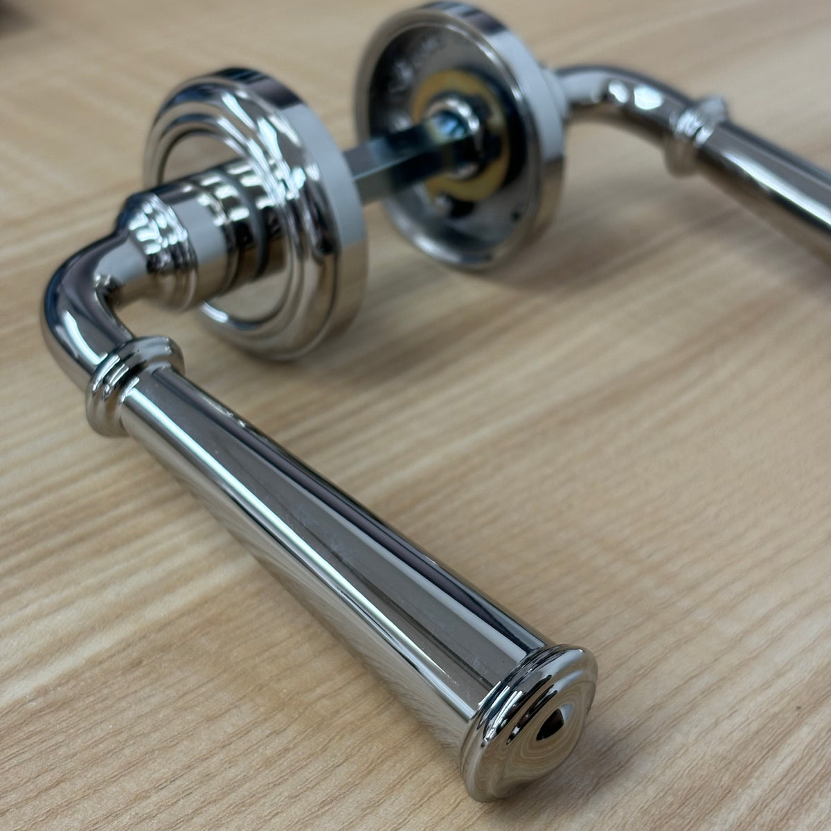 Dummy Door Levers in Polished Chrome, 1001NEBETRUS14