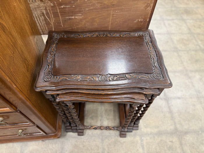 Vintage Oak Nesting Table Set