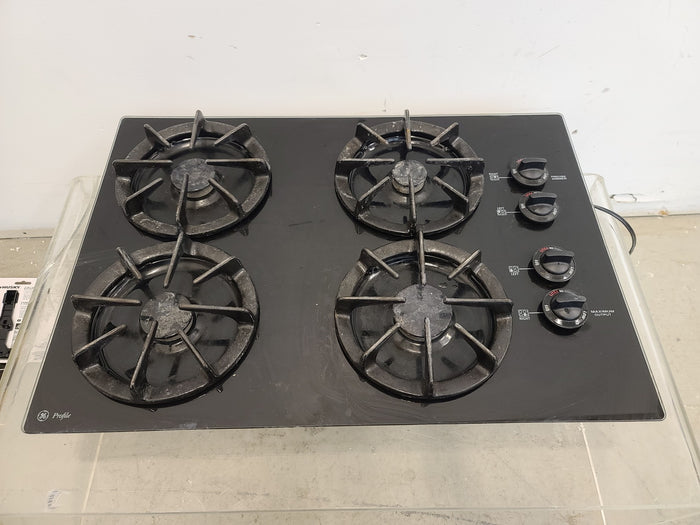 GE 4 burner cooktop