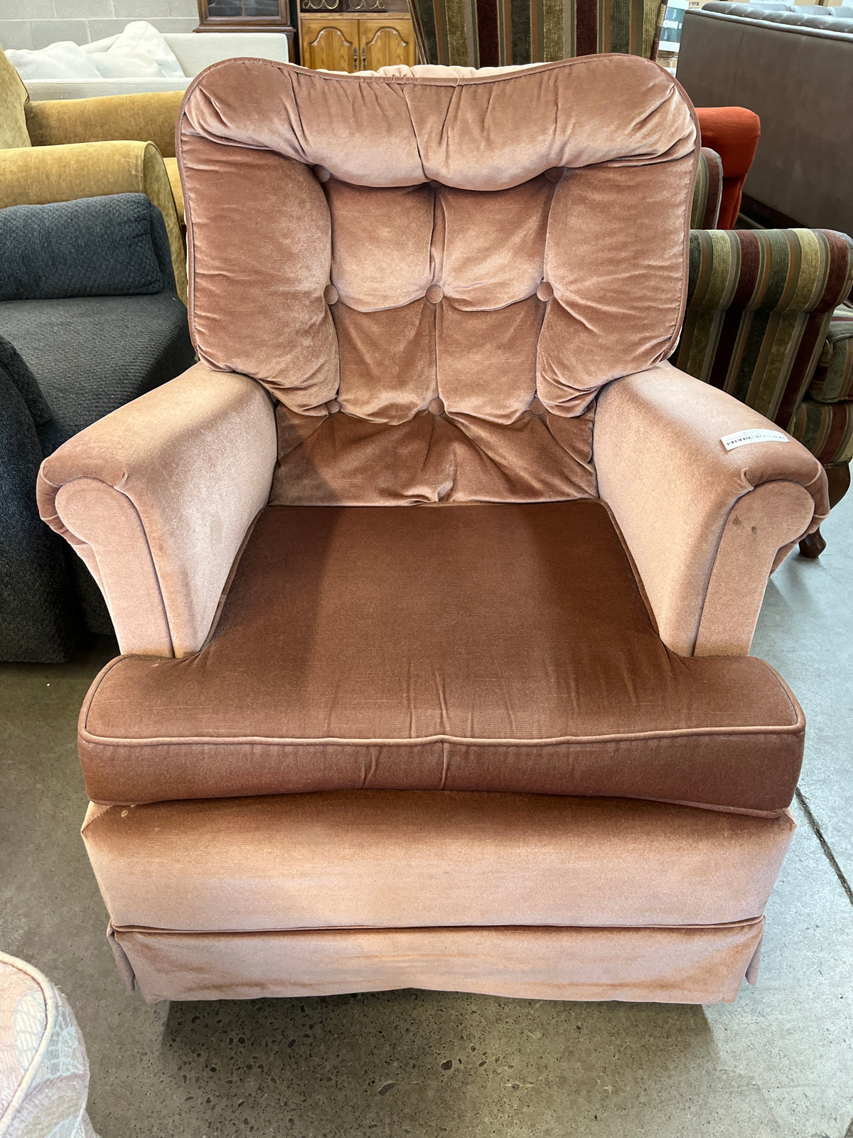 26" Dusty Rose Velour Lounge Chair