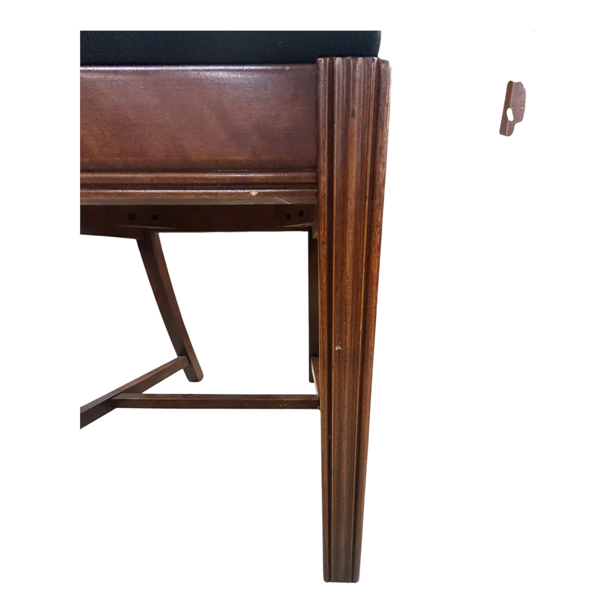 Echelle Dining Chair Set (A Set of Six)