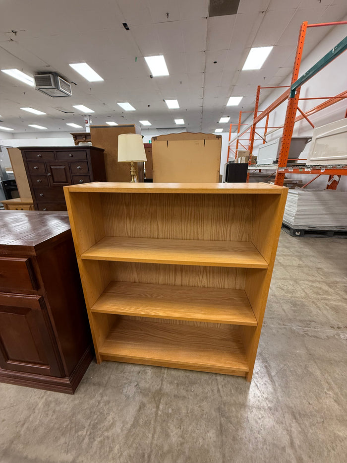 Oak Veneer Finish Bookcase