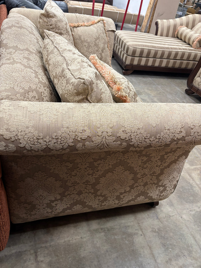 Traditional Dark Tan Floral Loveseat
