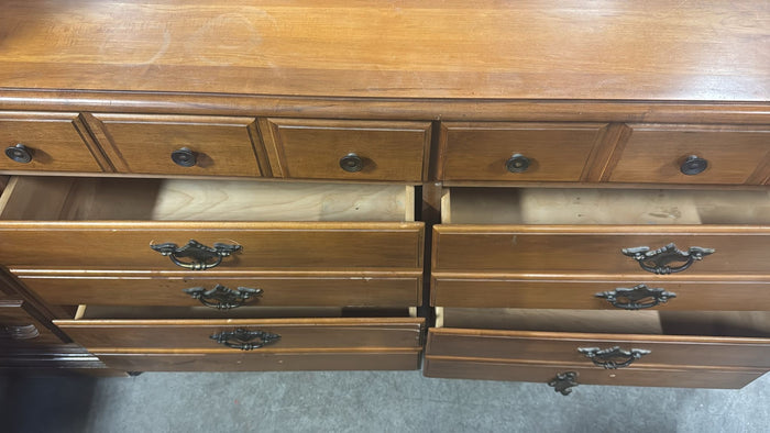 6 Drawers warm Wooden Dresser