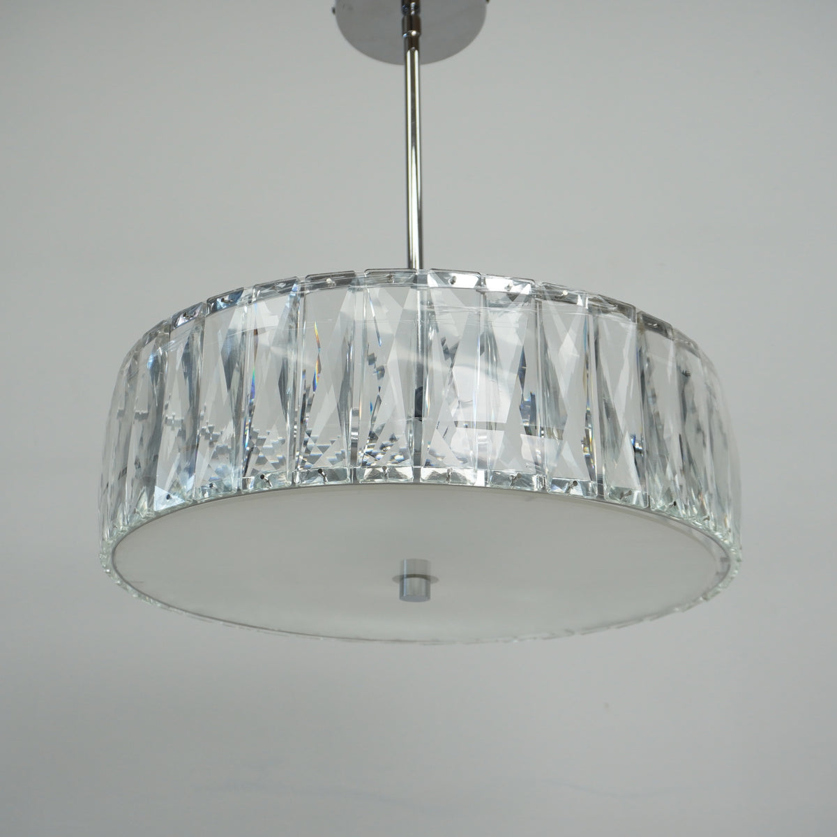 5-Light Round Pendant Light w/ Crystal Shade in Chrome