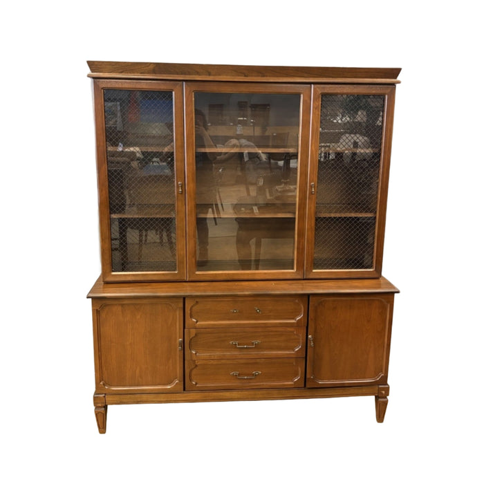 60-inch Hutch