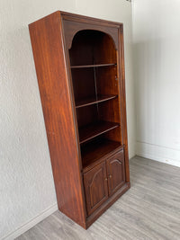 Mahogany Style 5-Tier Bookcase