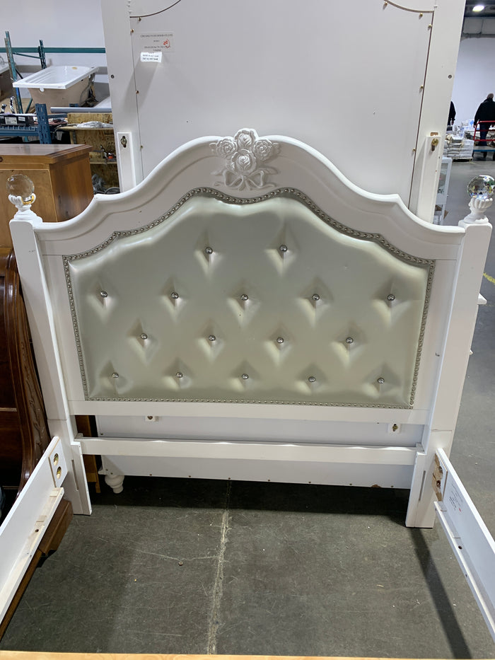 White Double Size Bedrame