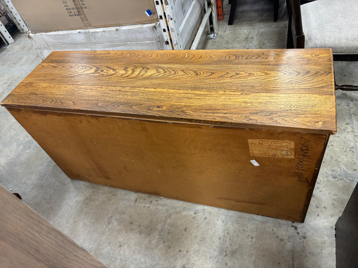 Vintage 9-Drawer Oak Wood Dresser