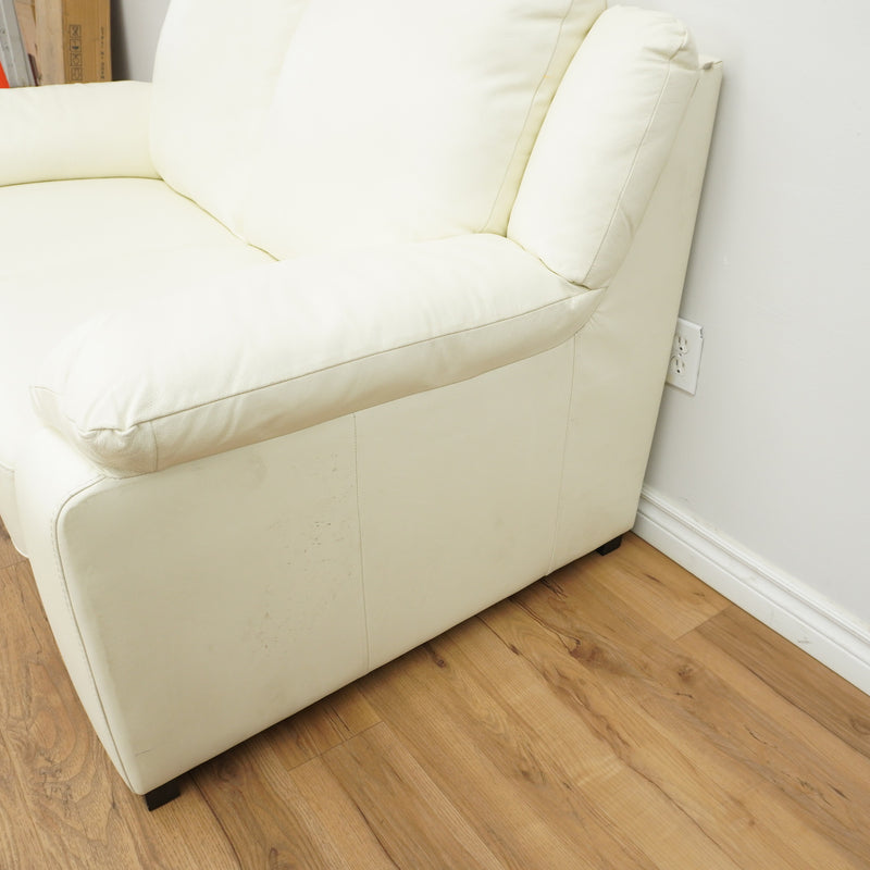 62-inch 2-Seater Leather Loveseat Sofa in White