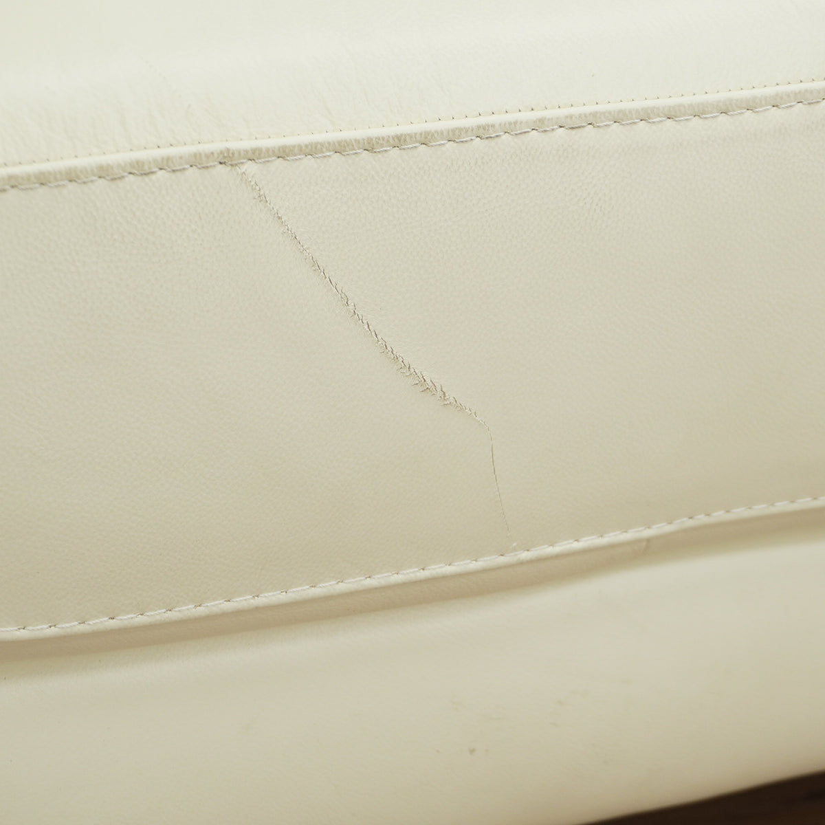 62-inch 2-Seater Leather Loveseat Sofa in White