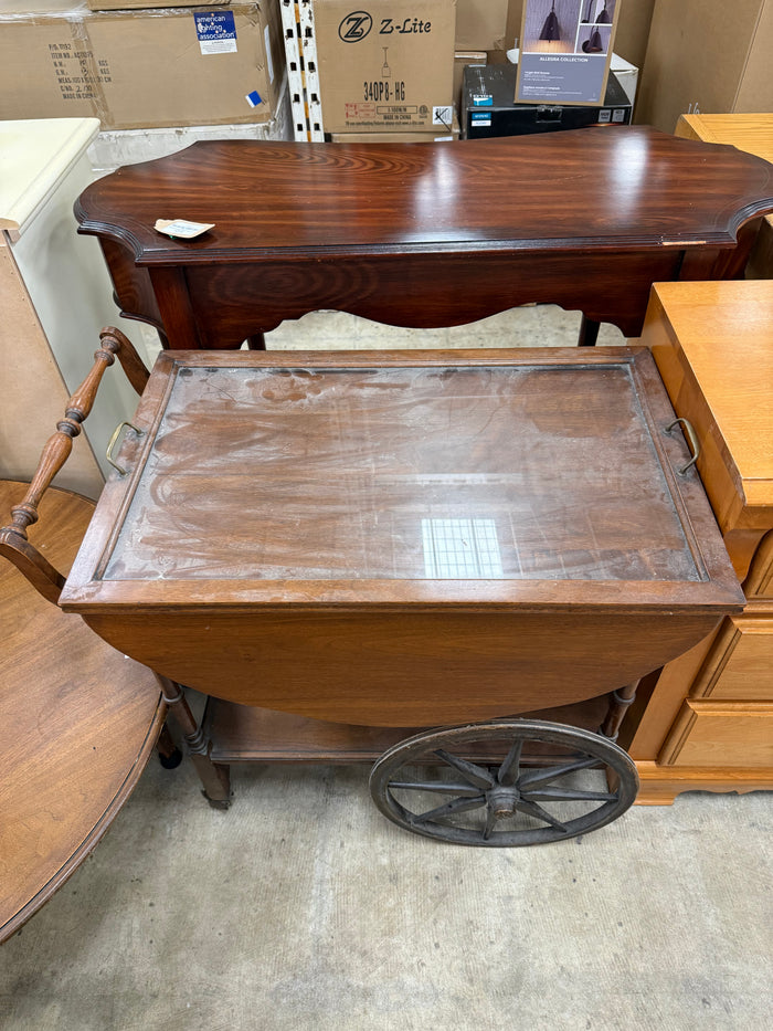 Antique Drop-Leaf Wagon