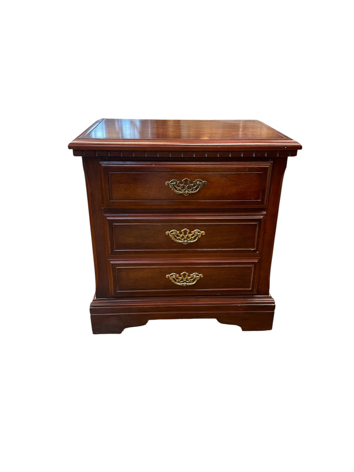 Solid Wood 3-Drawer Nightstand
