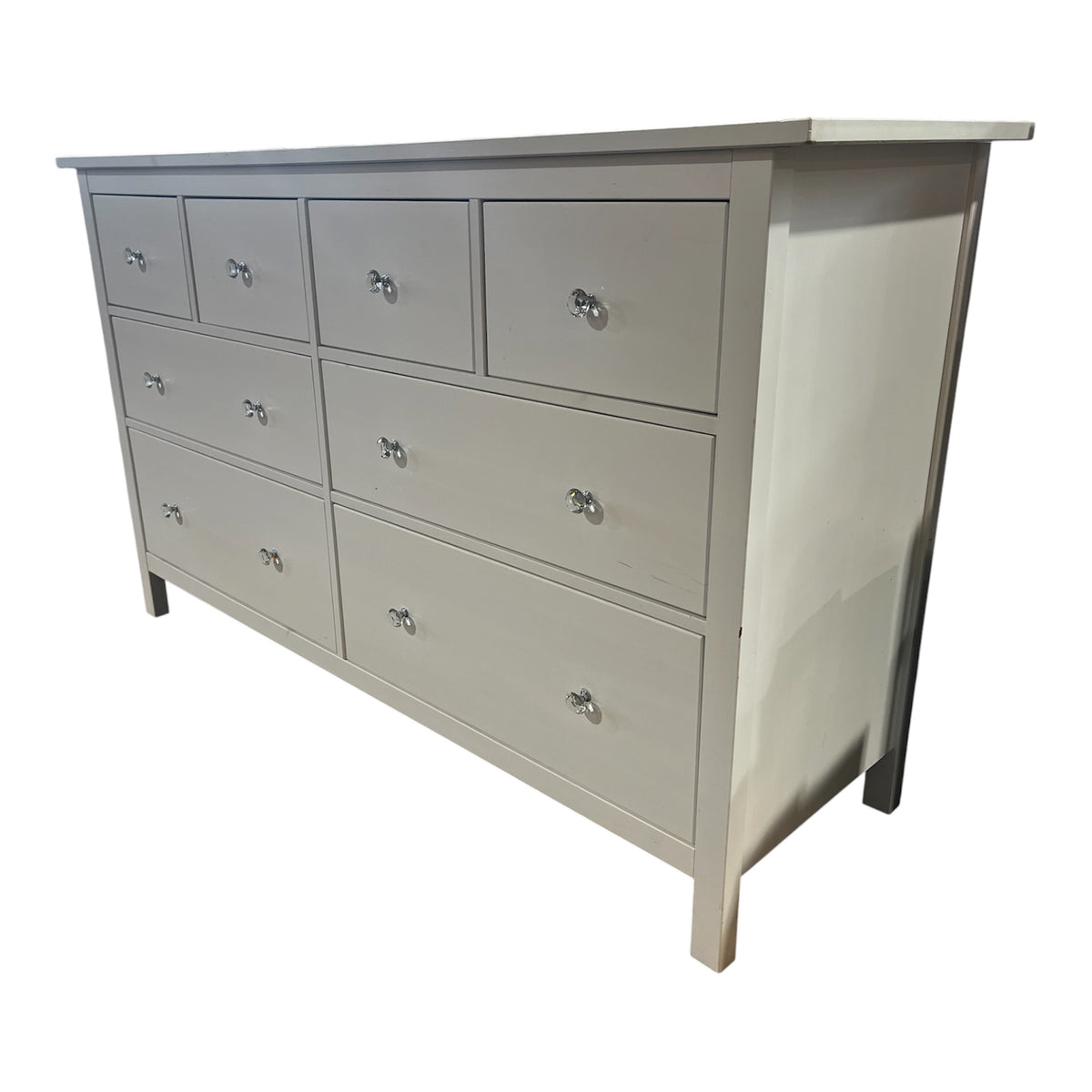 Bejeweled 8-Drawer White Dresser