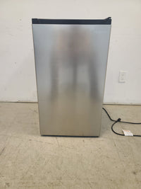 Insignia 4.4 Cu. Ft. Mini Fridge