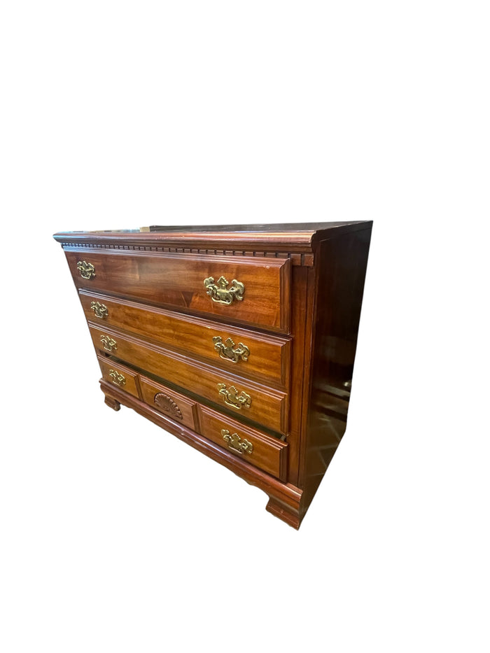 4-Drawer Solid Wood Dresser