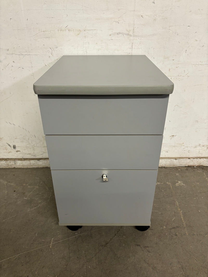 16.5”W 3 Drawer Filing Cabinet