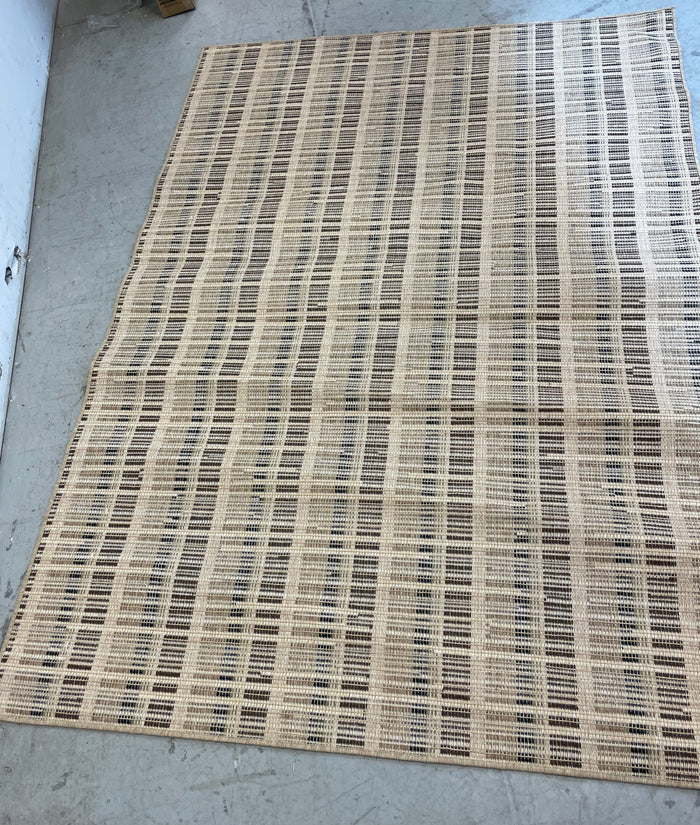 5 ft x 7 ft Patio Carpet in Brown, Gold and Tan