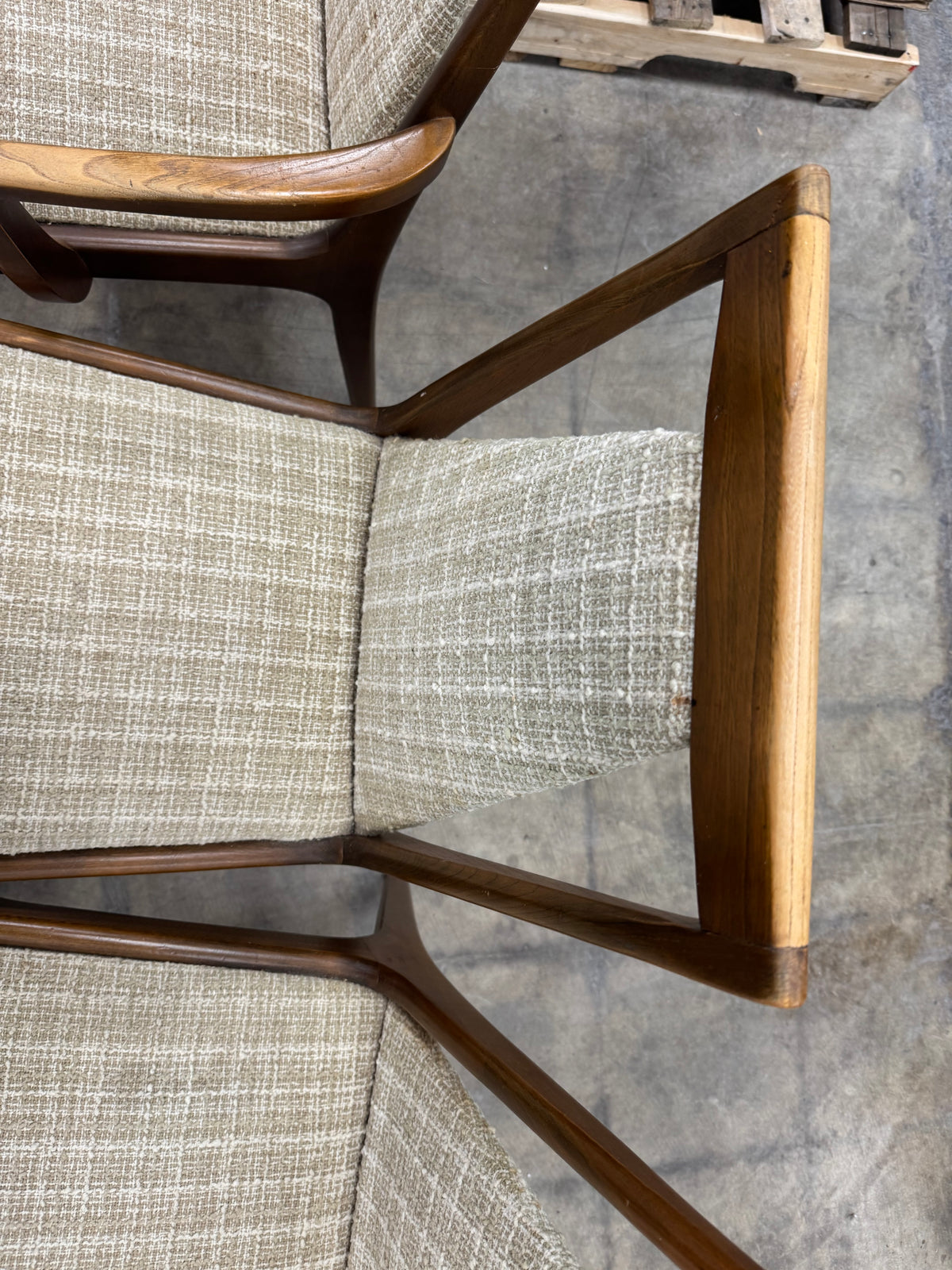 Set of 6 Mid Century Modern Chairs