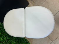 Kursi Barstools (A pair)