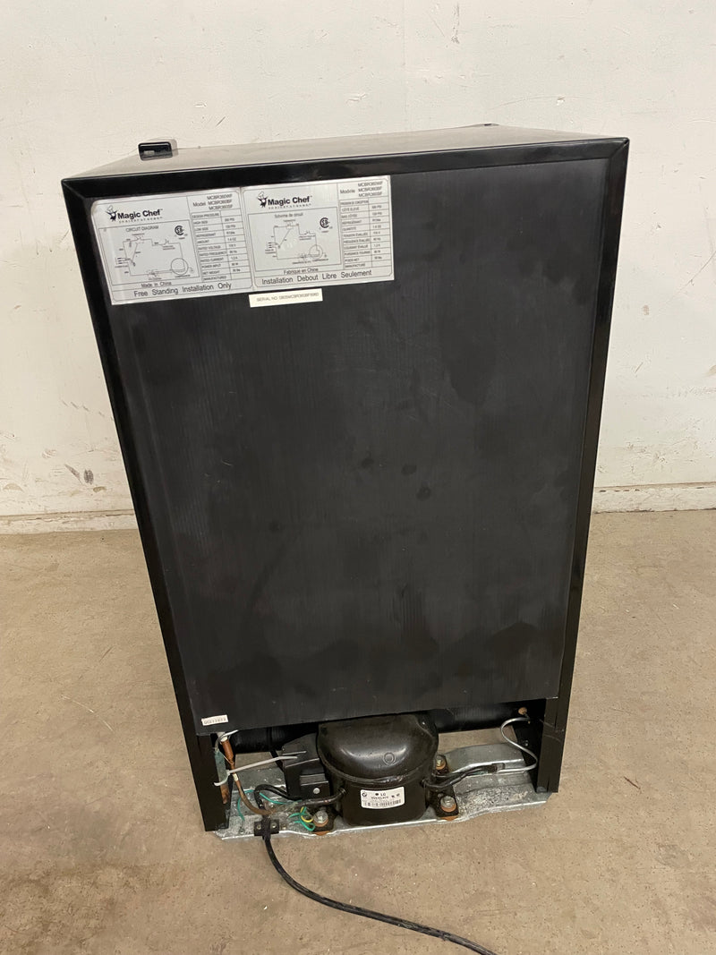 Black Magic Chef Mini-Fridge Model:MCBR360WF