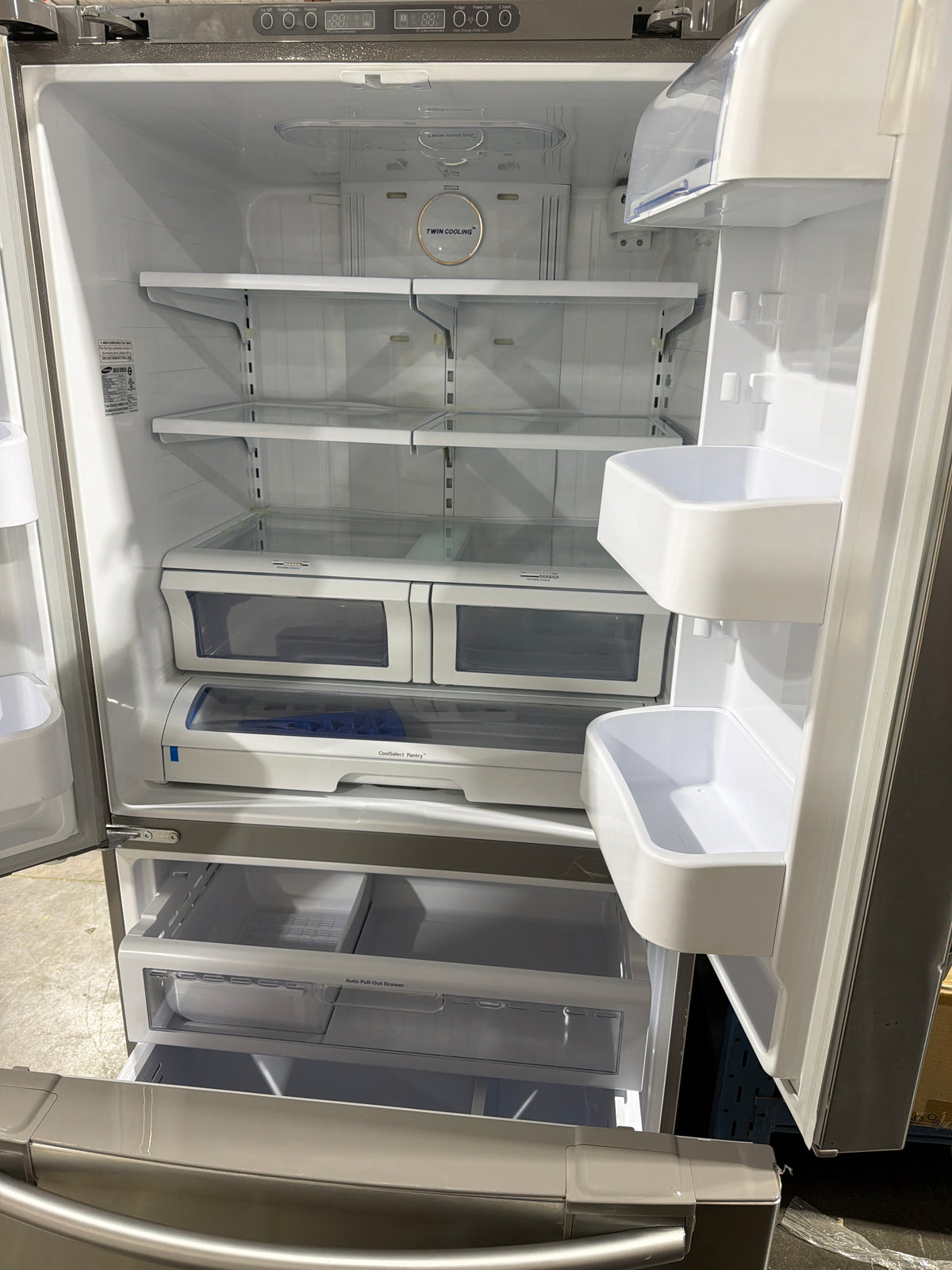 Samsung French Doors Fridge / Freezer Combo SFDF15