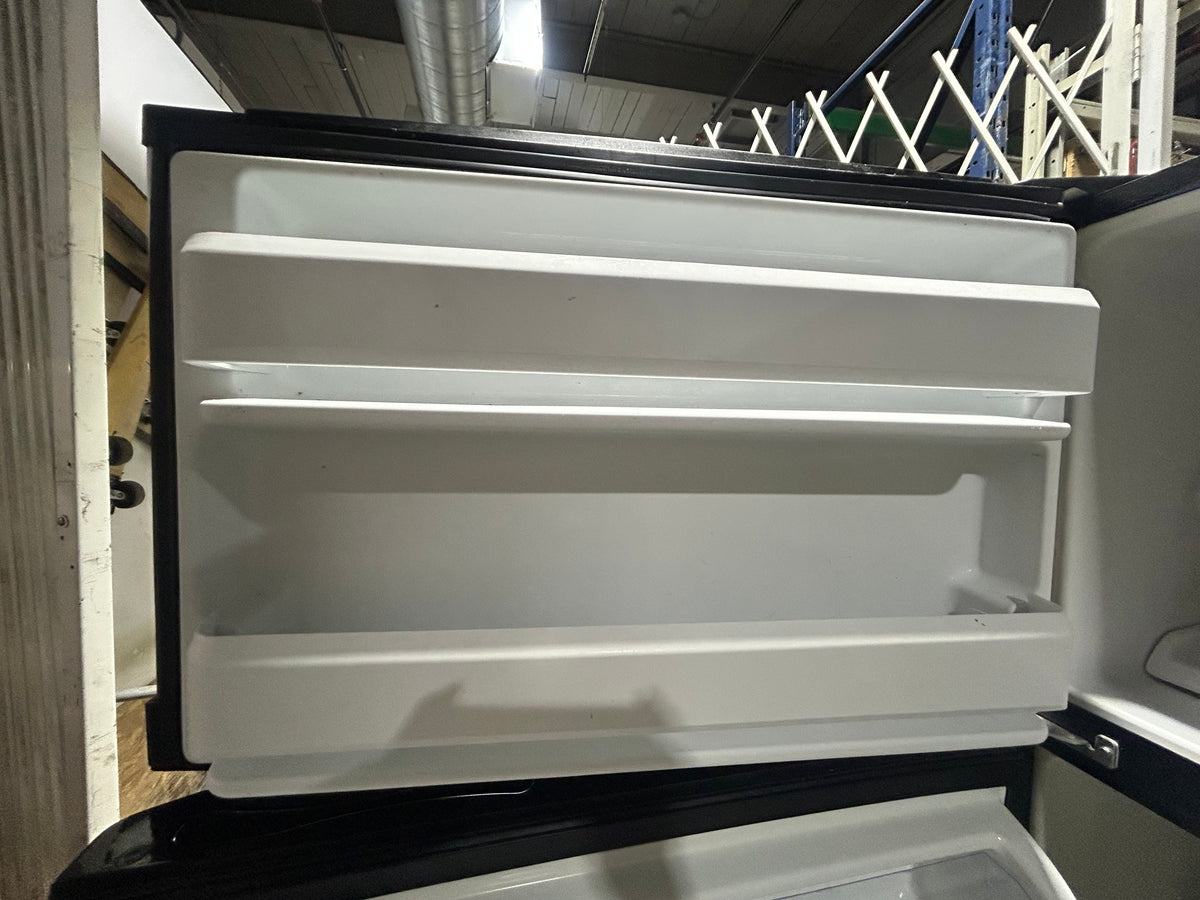 Kitchen Aid 32" Top-freezer Refrigerator