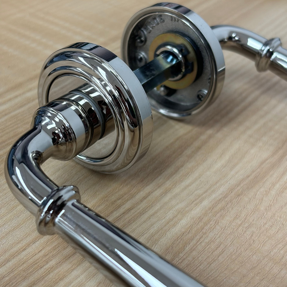Dummy Door Levers in Polished Chrome, 1001NEBETRUS14