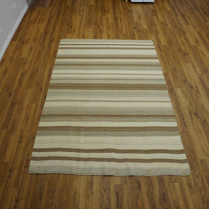 6x9-ft Wool Area Rug, Beige Flowing Sand