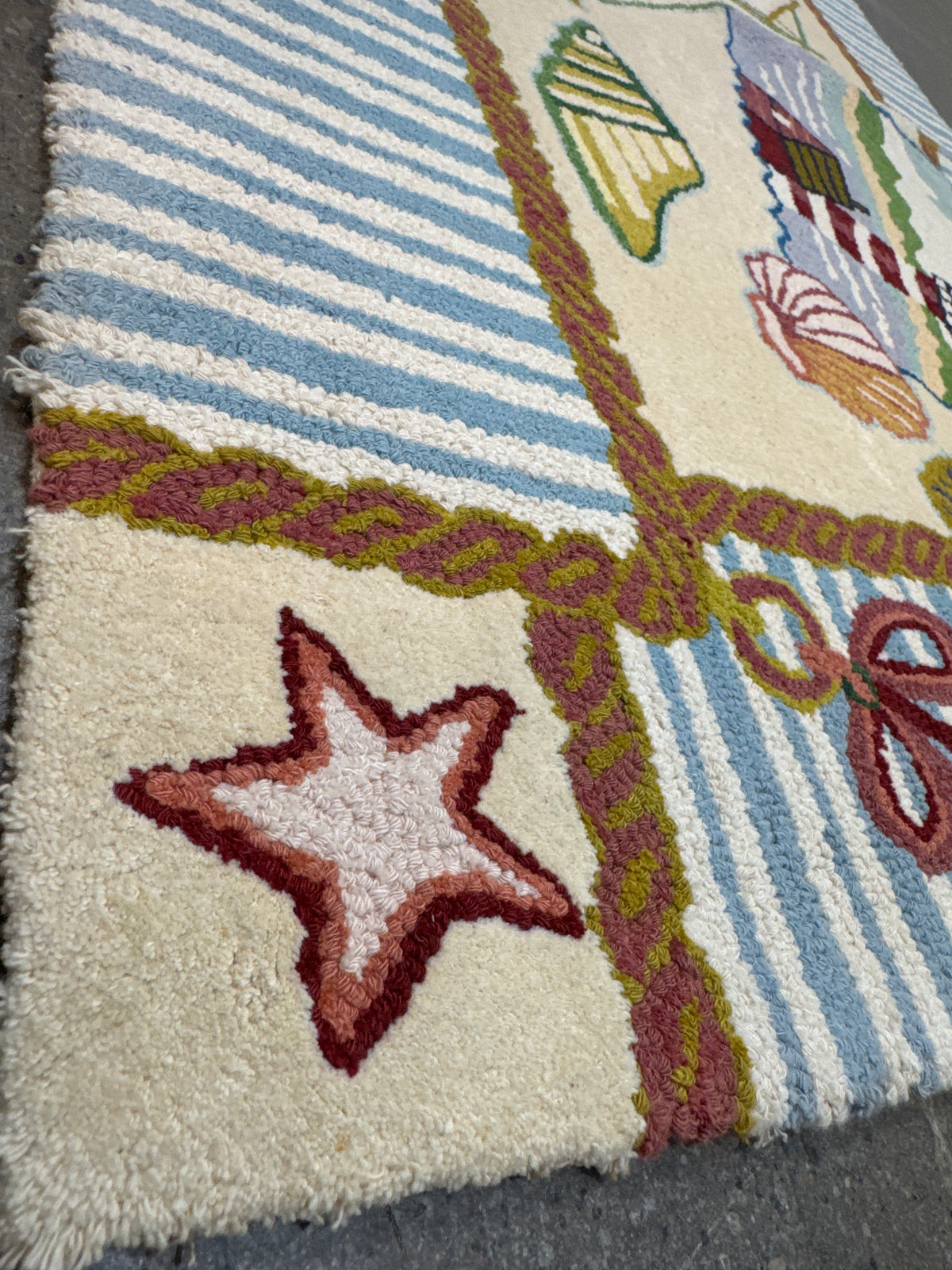 Rug 4.1'x2.5'